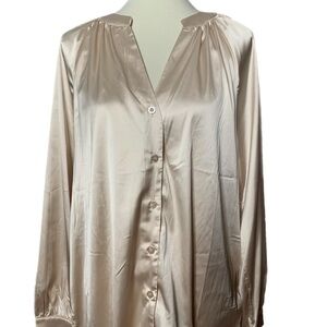 LulaRoe Elegant Cream Satin Blouse size Medium